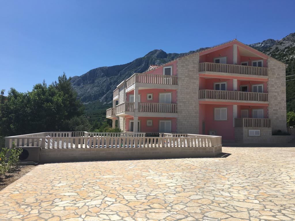 Apartments Meridiana 1 奥瑞比克 外观 照片
