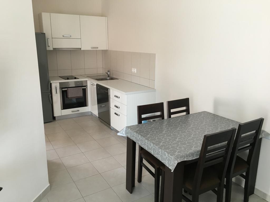 Apartments Meridiana 1 奥瑞比克 外观 照片